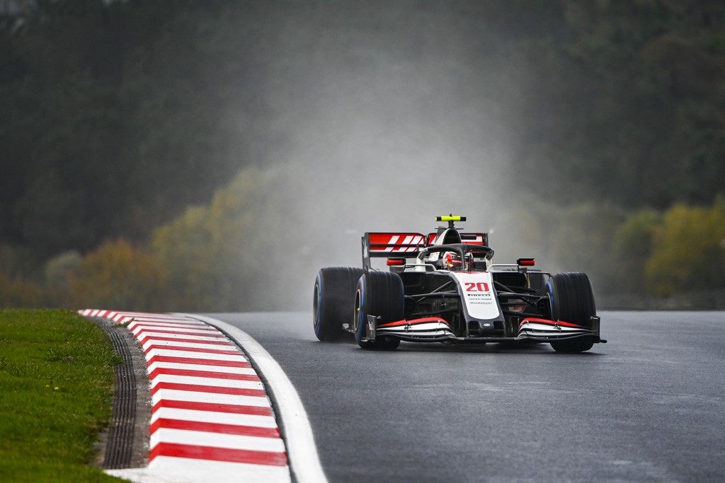 (Foto: LAT Photo / Mark Sutton / Haas F1 Team)